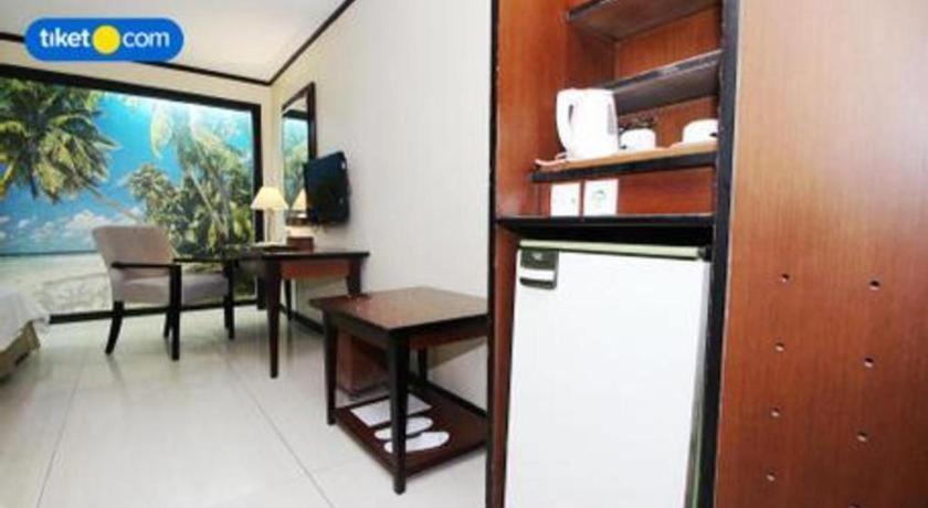 Makassar Golden Hotel Esterno foto